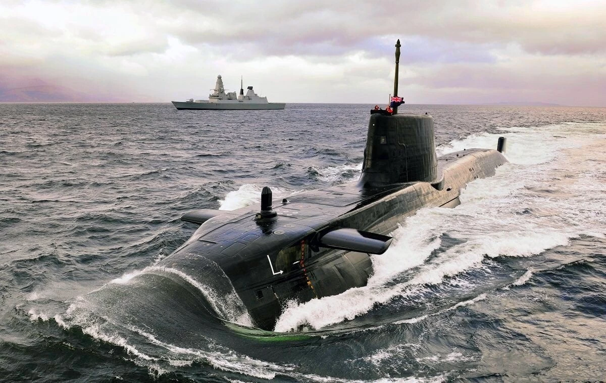 Κρίσιμες ώρες στην Κύπρο: Βρετανικό υποβρύχιο κλάσης Astute εισήλθε στην Α.Μεσόγειο – Λευκωσία-Χιούστον-Λονδίνο παρακολουθούν τη «Δελφίνη»